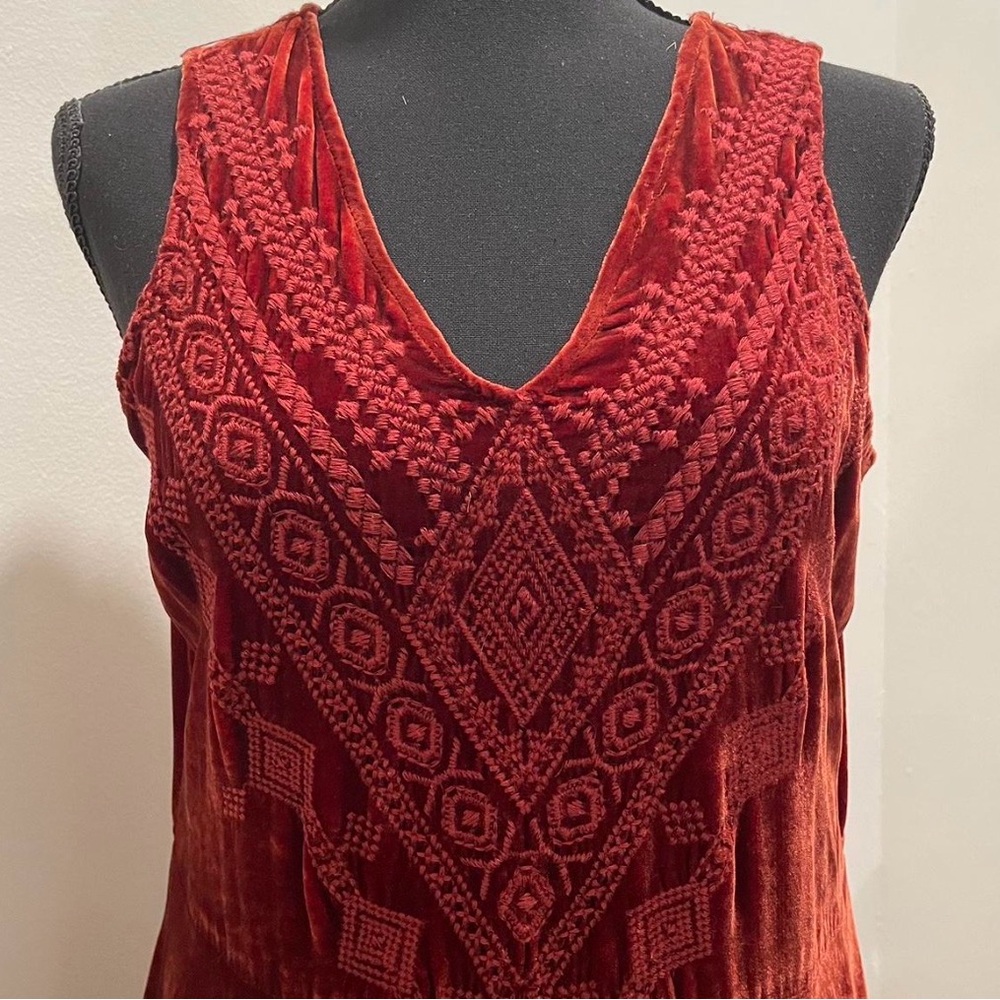 JWLA Burgundy Velvet Burnout Tunic Dress XL Silk Blend Boho Handkerchief Hem - Picture 4 of 6